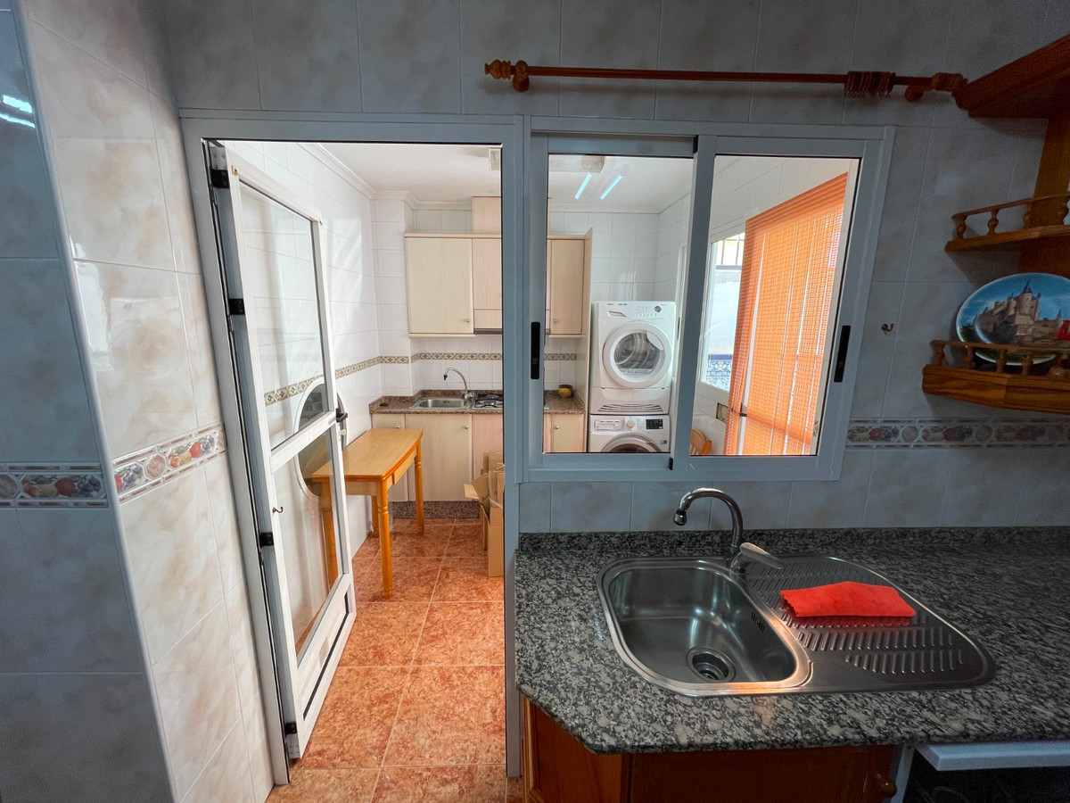 For sale - 5 Bedroom 3 Bathroom House - Townhouse in Formentera del Segura - Formentera del Segura Centro  - Alicante