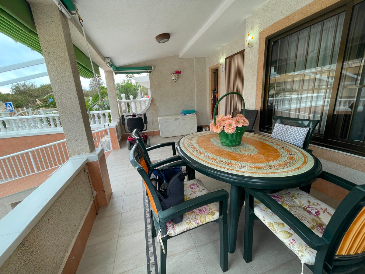 For sale - 5 Bedroom 2 Bathroom House - Townhouse in Guardamar del Segura - Guardamar del Segura Centro  - Alicante