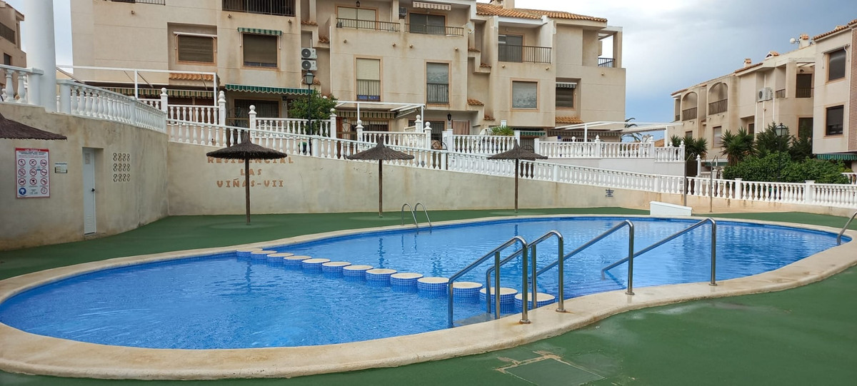 For sale - 5 Bedroom 2 Bathroom House - Townhouse in Guardamar del Segura - Guardamar del Segura Centro  - Alicante