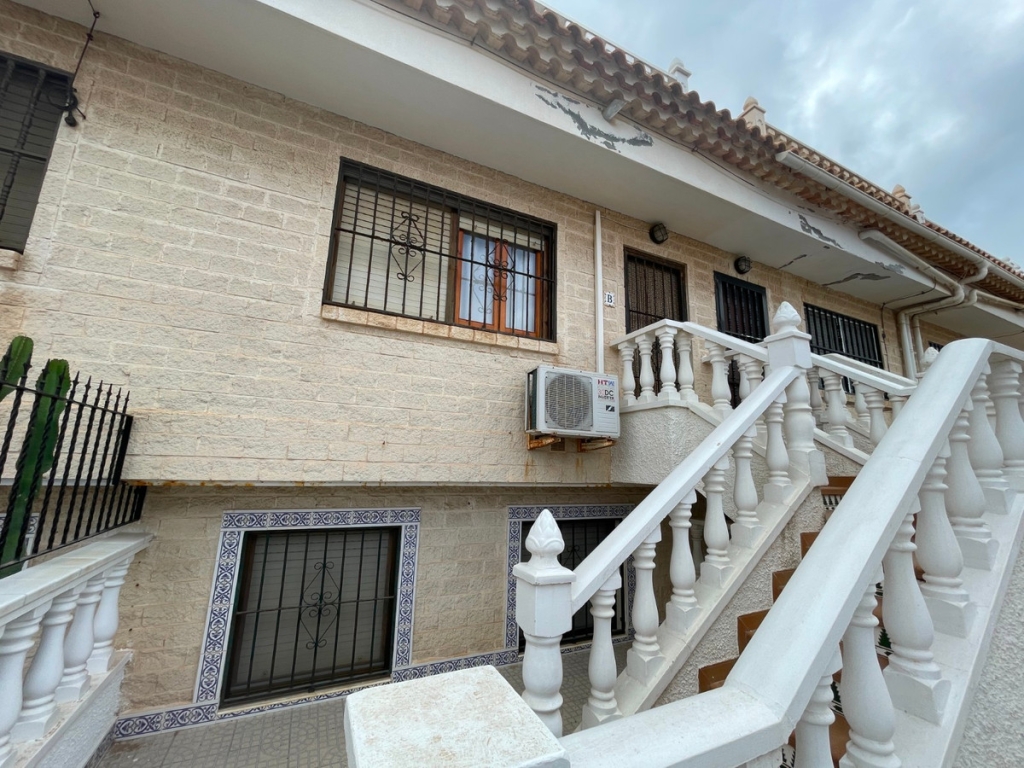 3 Bedroom 2 Bathroom apartment in La Mata