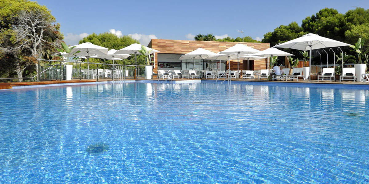 For sale - 5 Bedroom 3 Bathroom House - Detached Villa in Orihuela - Las Colinas Golf  - Alicante