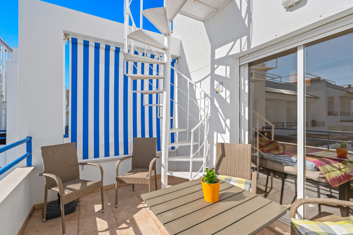 For sale - 2 Bedroom 2 Bathroom Apartment - Penthouse in Torrevieja - La Veleta  - Alicante