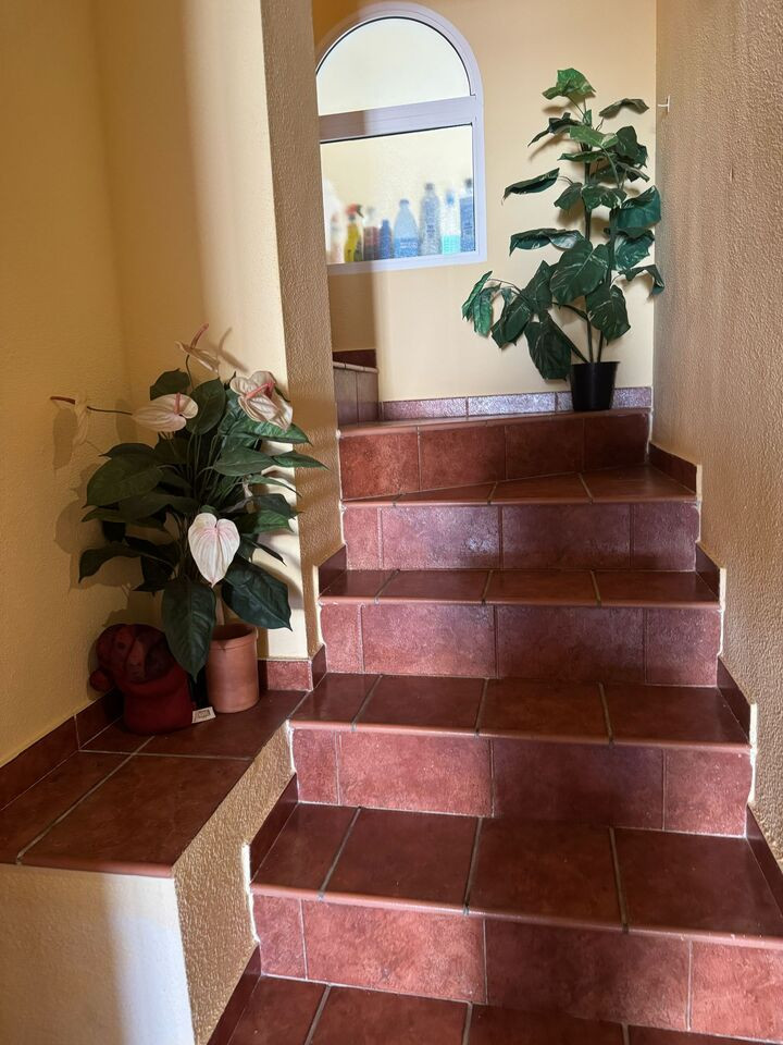 For sale - 4 Bedroom 3 Bathroom House - Detached Villa in Orihuela - La Zenia  - Alicante