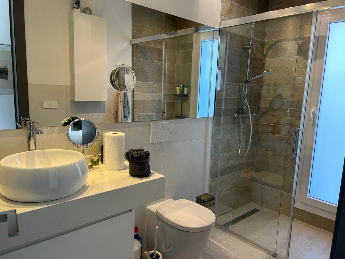For sale - 3 Bedroom 2 Bathroom House - Detached Villa in Algorfa - Algorfa Centro  - Alicante