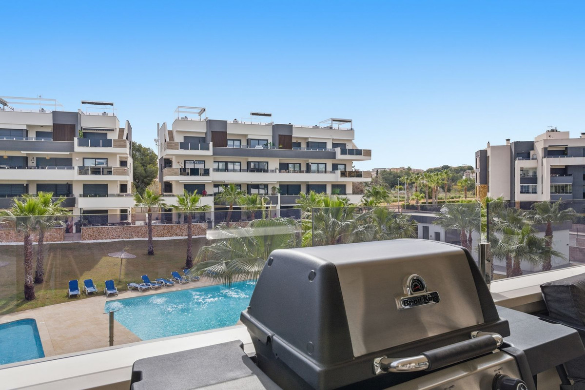 For sale - 2 Bedroom 2 Bathroom Apartment - Middle Floor Apartment in Orihuela - Los Altos  - Alicante