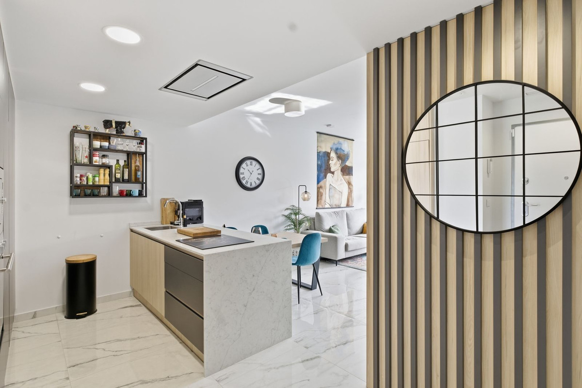 For sale - 2 Bedroom 2 Bathroom Apartment - Middle Floor Apartment in Orihuela - Los Altos  - Alicante