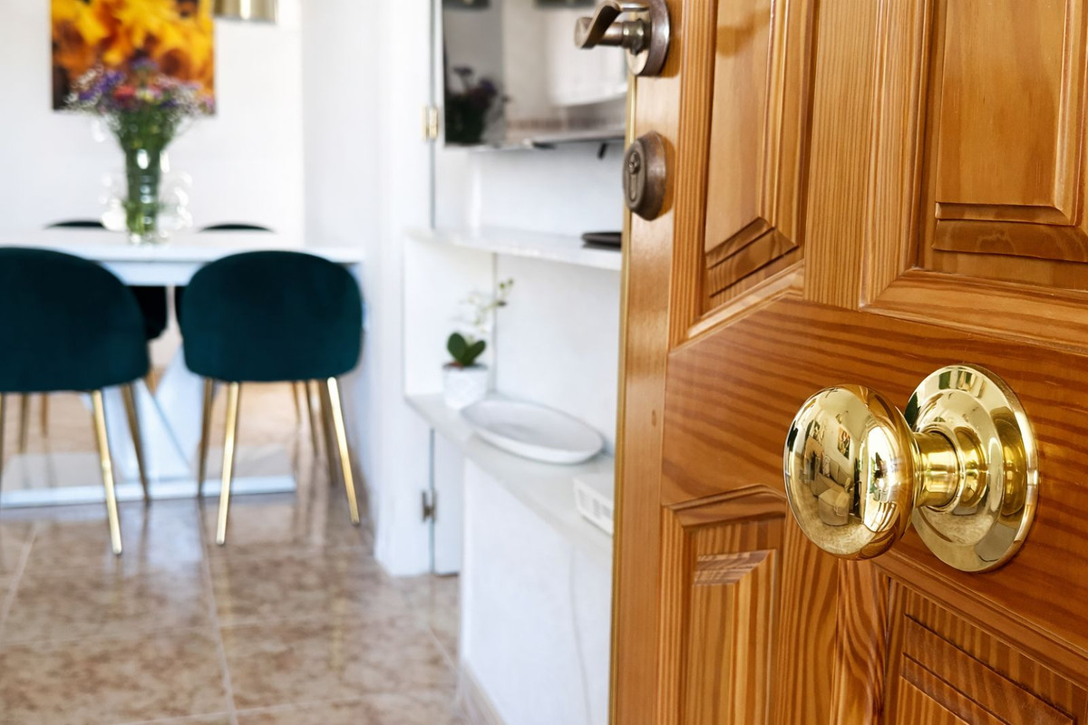 For sale - 2 Bedroom 1 Bathroom Apartment - Top Floor Apartment in Orihuela - Los Altos  - Alicante