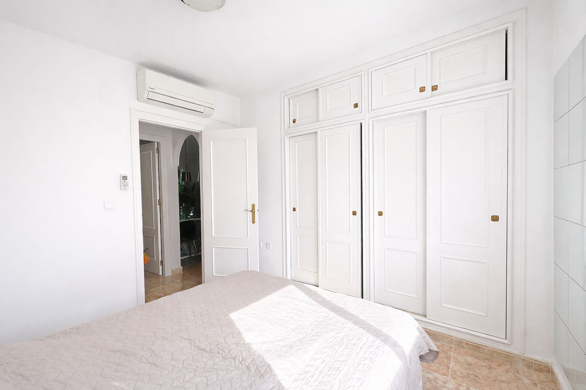 For sale - 2 Bedroom 1 Bathroom Apartment - Top Floor Apartment in Orihuela - Los Altos  - Alicante