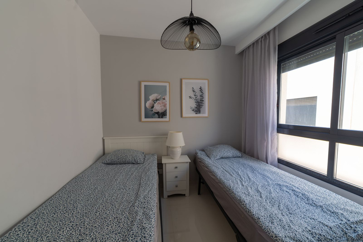 For sale - 2 Bedroom 2 Bathroom Apartment - Penthouse in Orihuela - Mil Palmeras  - Alicante