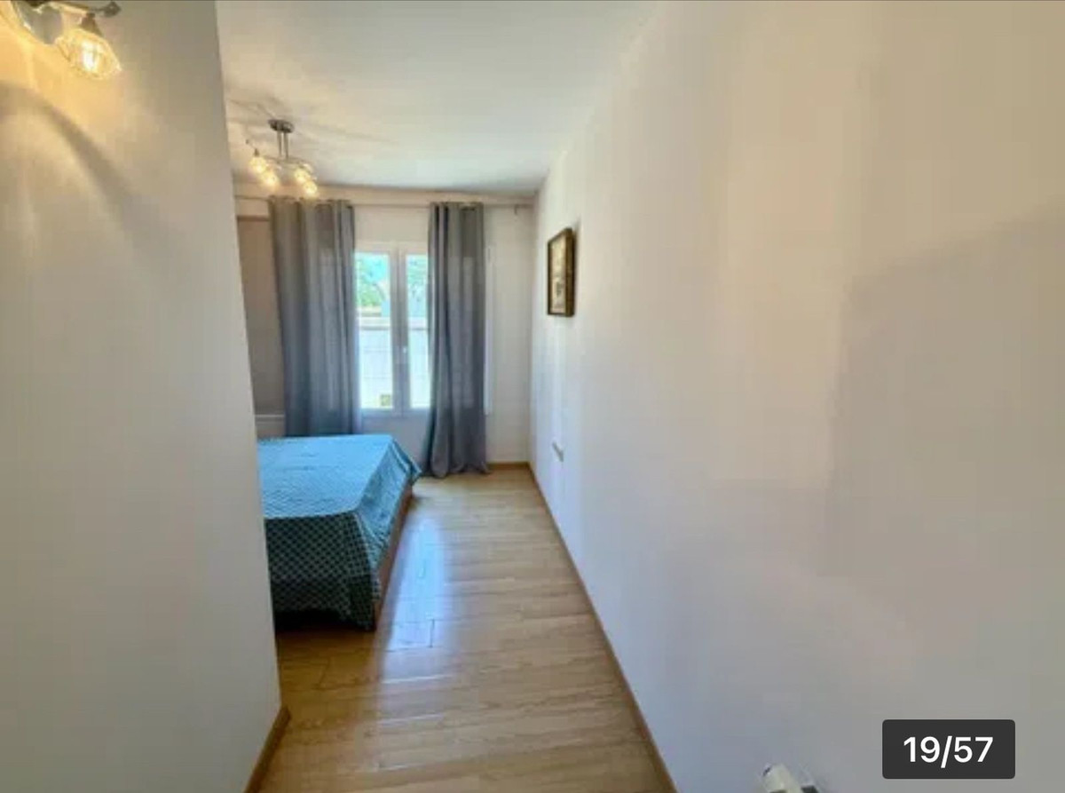 For sale - 4 Bedroom 4 Bathroom House - Detached Villa in Orihuela - Cabo Roig  - Alicante