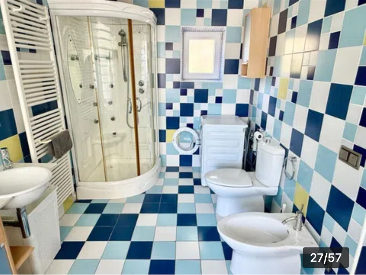 For sale - 4 Bedroom 4 Bathroom House - Detached Villa in Orihuela - Cabo Roig  - Alicante