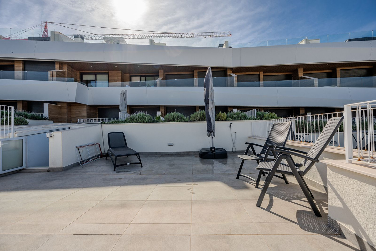 For sale - 3 Bedroom 2 Bathroom Apartment - Penthouse in Santa Pola - Gran Alacant  - Alicante