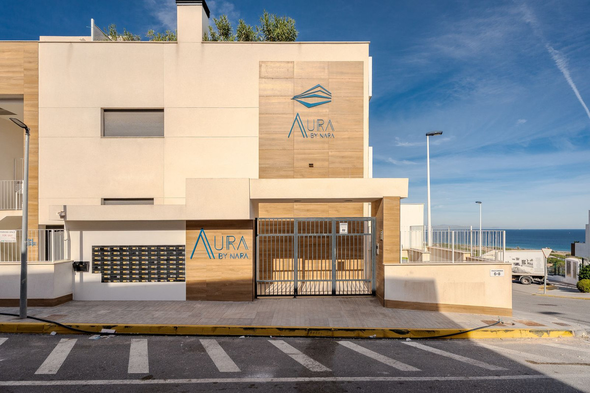 For sale - 3 Bedroom 2 Bathroom Apartment - Penthouse in Santa Pola - Gran Alacant  - Alicante