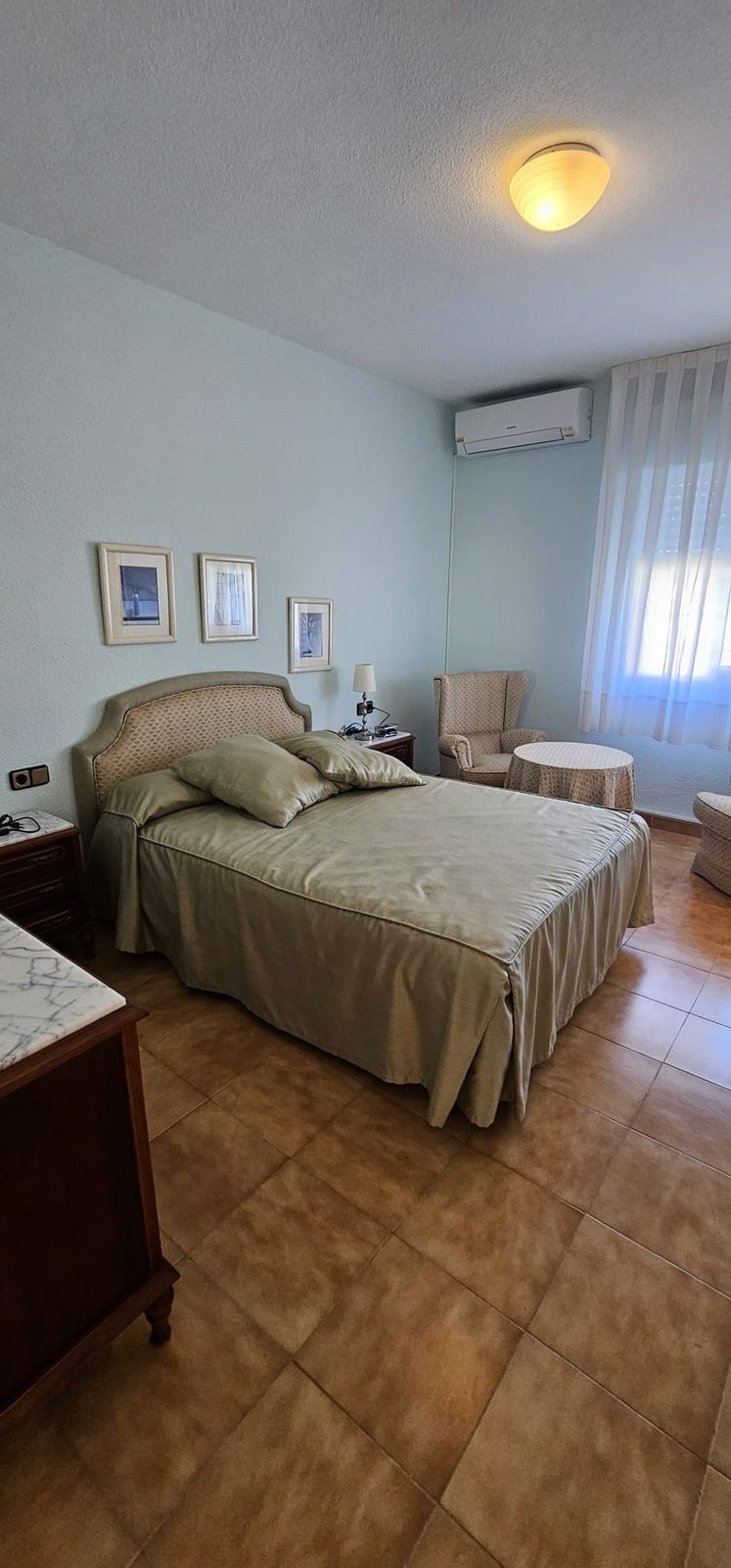 For sale - 5 Bedroom 3 Bathroom House - Detached Villa in Orihuela - Campoamor  - Alicante