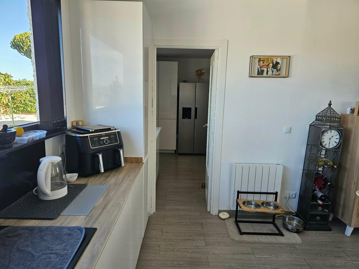For sale - 4 Bedroom 4 Bathroom House - Detached Villa in San Fulgencio - San Fulgencio Centro  - Alicante