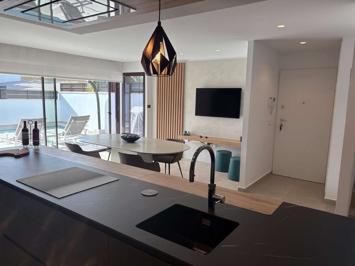 For sale - 3 Bedroom 3 Bathroom House - Detached Villa in Algorfa - La Finca Golf  - Alicante