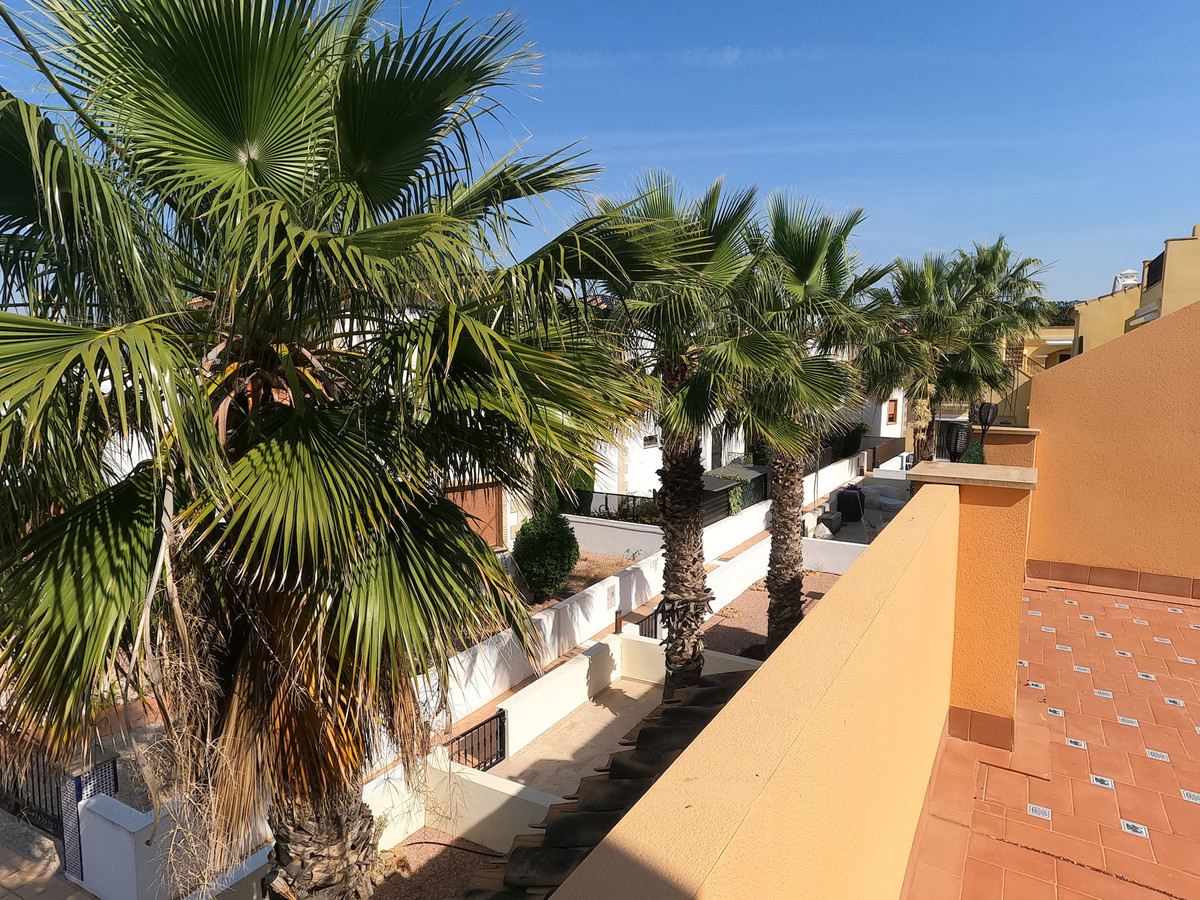 For sale - 3 Bedroom 2 Bathroom House - Townhouse in Algorfa - La Finca Golf  - Alicante