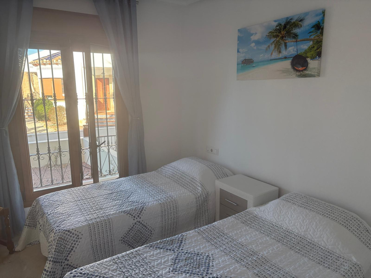 For sale - 3 Bedroom 2 Bathroom House - Townhouse in Algorfa - La Finca Golf  - Alicante