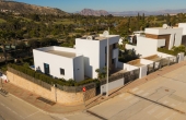 76-R5251552/76513, 4 Bedroom 3 Bathroom House - Detached Villa in Algorfa