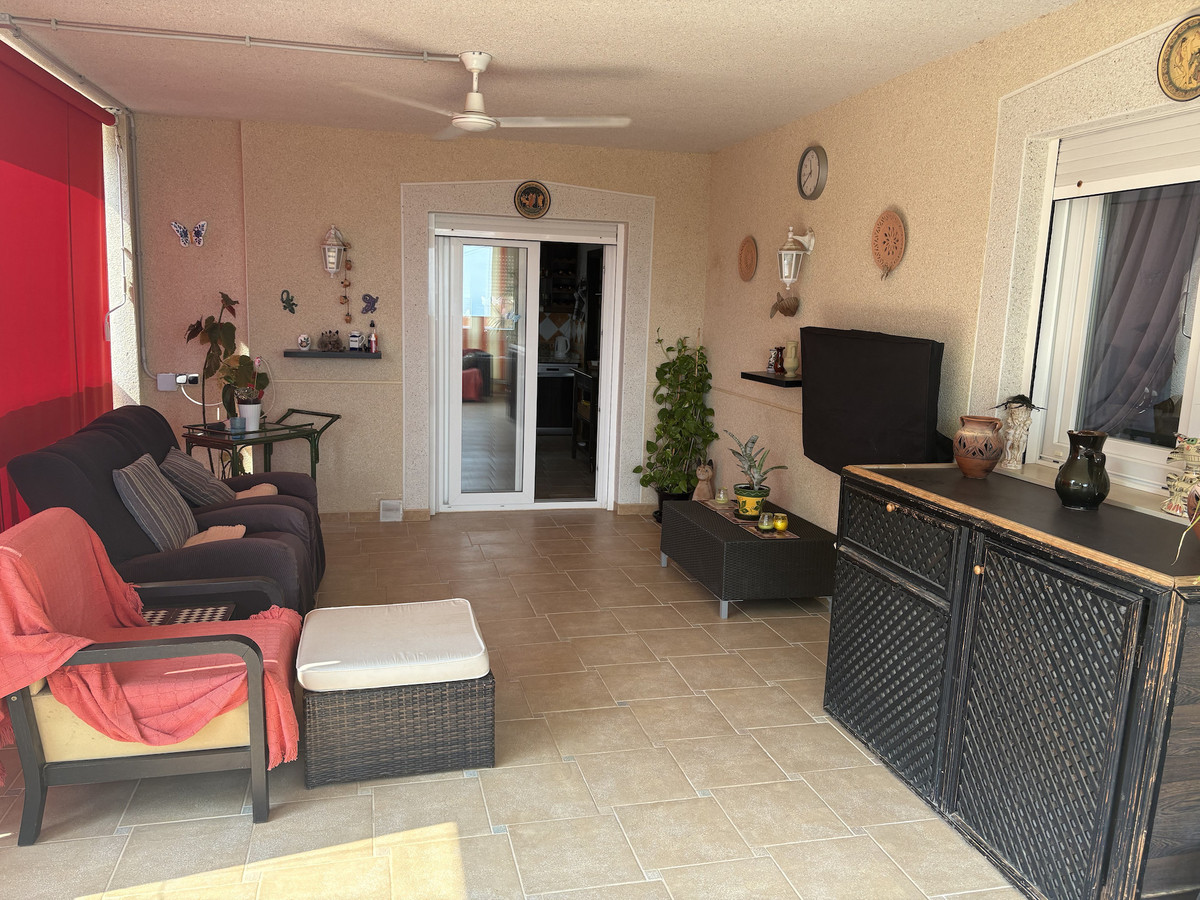 For sale - 3 Bedroom 2 Bathroom House - Detached Villa in Algorfa - Algorfa Centro  - Alicante