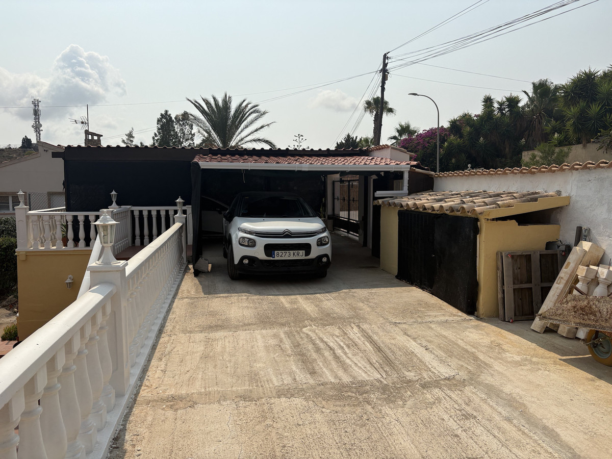 For sale - 3 Bedroom 2 Bathroom House - Detached Villa in Algorfa - Algorfa Centro  - Alicante