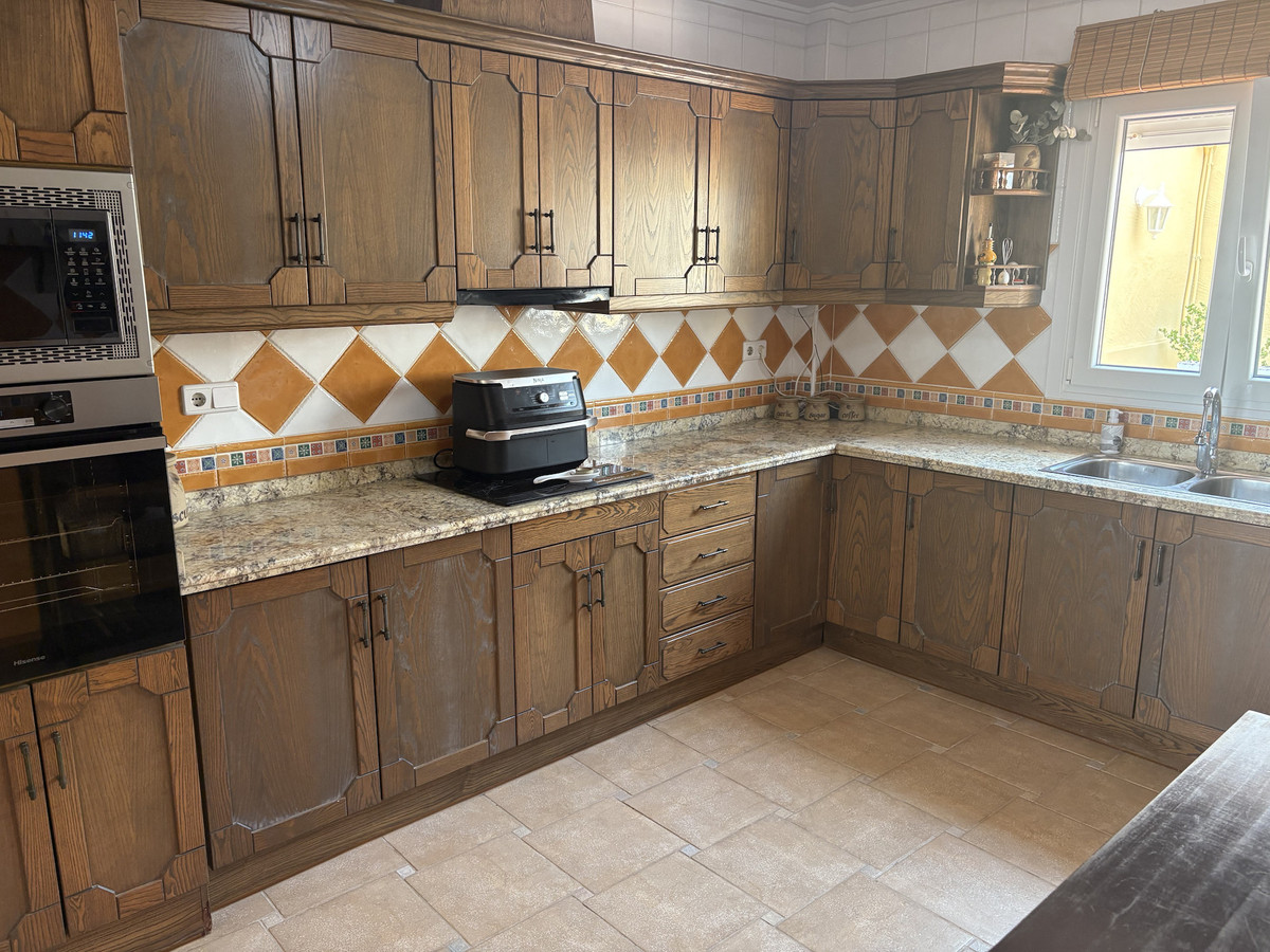 For sale - 3 Bedroom 2 Bathroom House - Detached Villa in Algorfa - Algorfa Centro  - Alicante