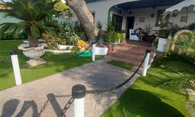 For sale - 3 Bedroom 3 Bathroom House - Detached Villa in Orihuela - Orihuela Costa  - Alicante