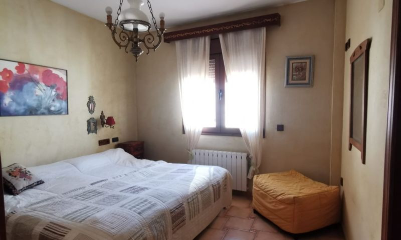 For sale - 4 Bedroom 4 Bathroom House - Detached Villa in Orihuela - Orihuela Centro  - Alicante