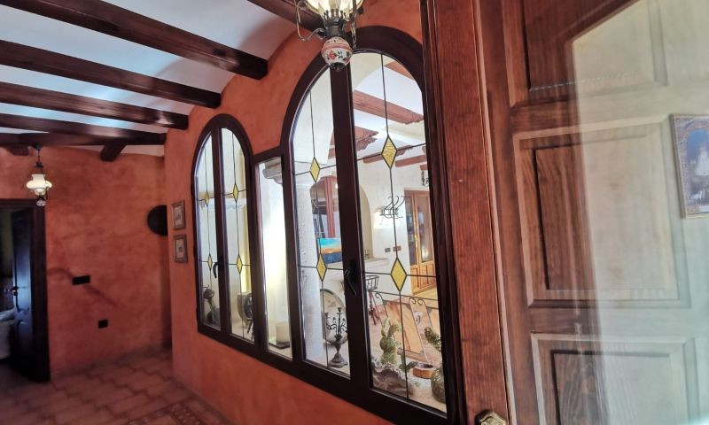 For sale - 4 Bedroom 4 Bathroom House - Detached Villa in Orihuela - Orihuela Centro  - Alicante