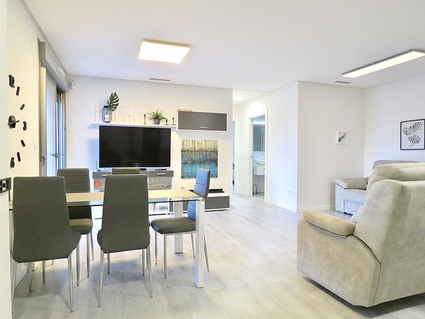 For sale - 2 Bedroom 2 Bathroom Apartment - Ground Floor Apartment in Orihuela - Villamartin  - Alicante