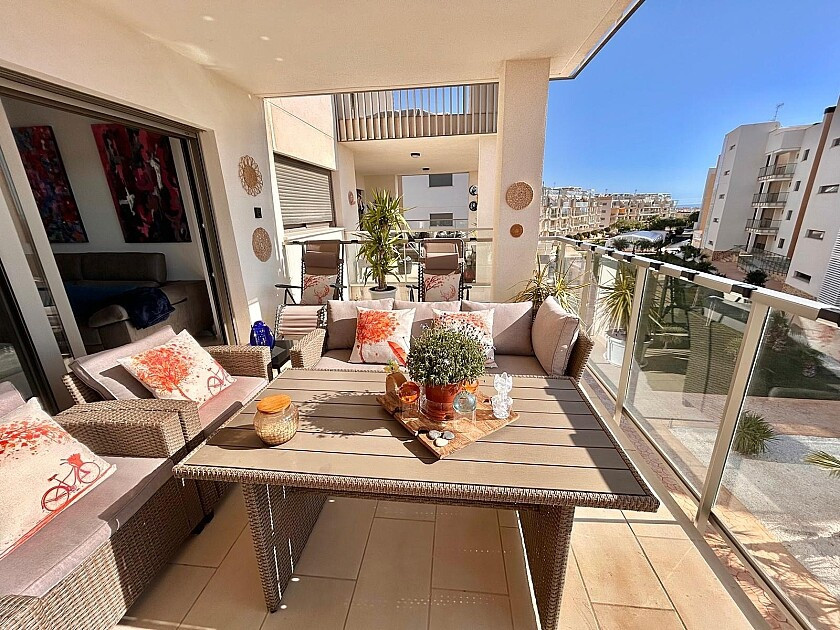 For sale - 2 Bedroom 2 Bathroom Apartment - Ground Floor Apartment in Orihuela - Villamartin  - Alicante
