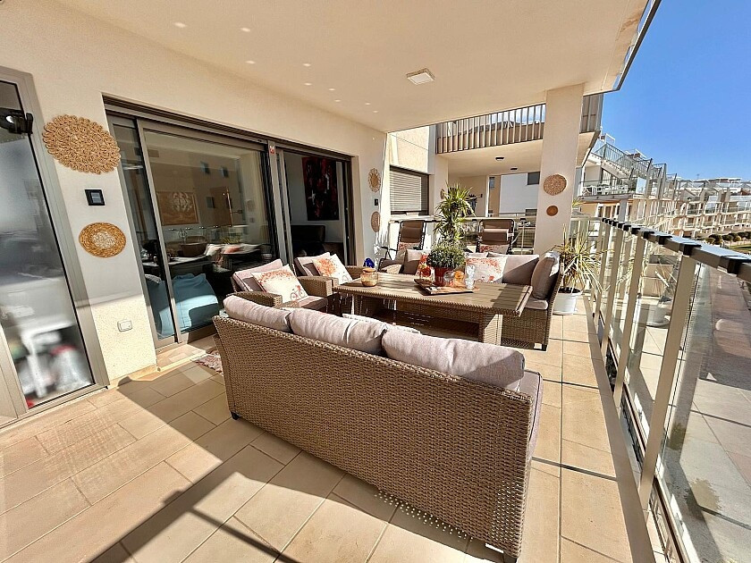 For sale - 2 Bedroom 2 Bathroom Apartment - Ground Floor Apartment in Orihuela - Villamartin  - Alicante