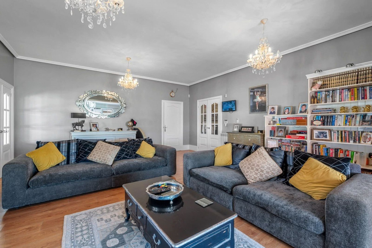 For sale - 6 Bedroom 4 Bathroom House - Finca - Cortijo in Almoradi - Heredades  - Alicante