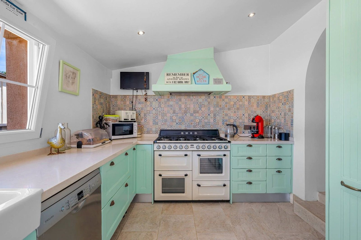 For sale - 6 Bedroom 4 Bathroom House - Finca - Cortijo in Almoradi - Heredades  - Alicante