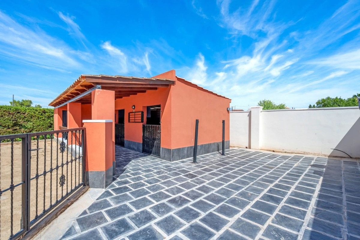 For sale - 6 Bedroom 4 Bathroom House - Finca - Cortijo in Almoradi - Heredades  - Alicante