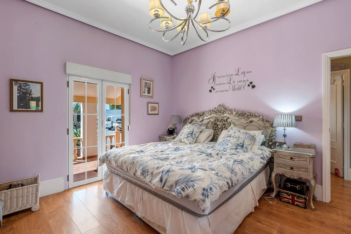 For sale - 6 Bedroom 4 Bathroom House - Finca - Cortijo in Almoradi - Heredades  - Alicante