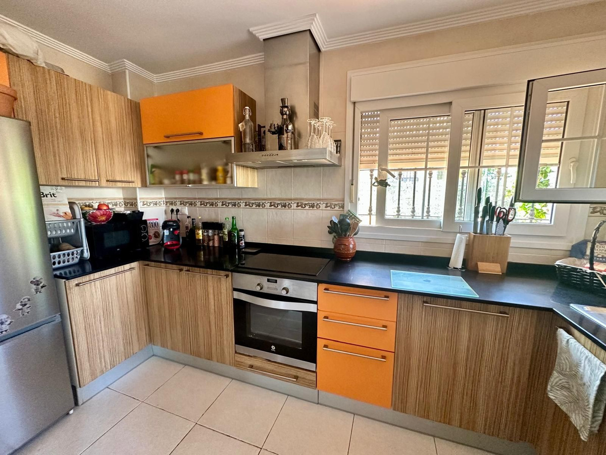 For sale - 3 Bedroom 3 Bathroom House - Detached Villa in Los Montesinos - Los Montesinos Centro  - Alicante