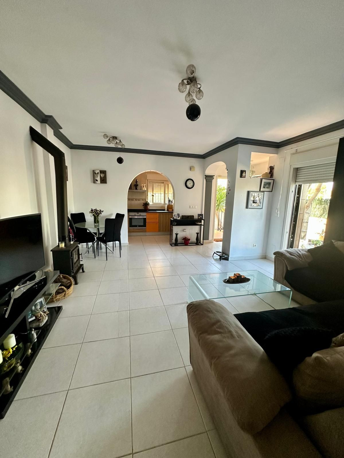 For sale - 3 Bedroom 3 Bathroom House - Detached Villa in Los Montesinos - Los Montesinos Centro  - Alicante