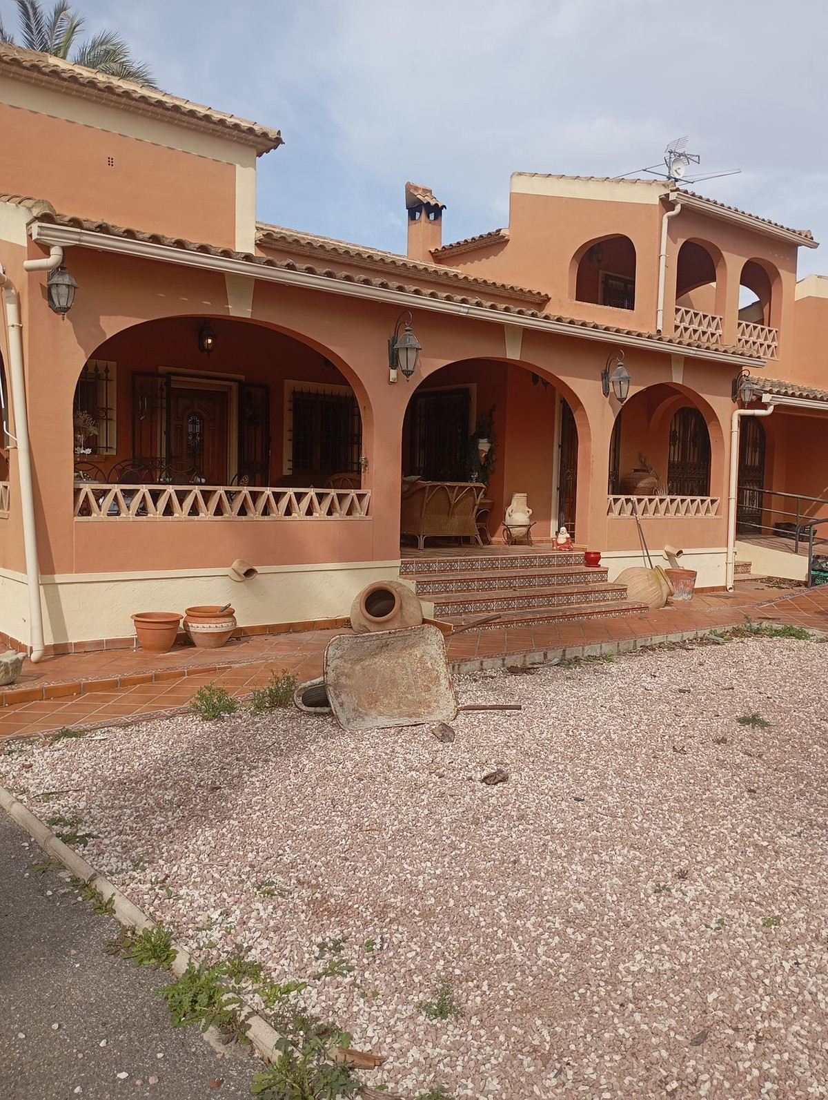 For sale - 5 Bedroom 4 Bathroom House - Detached Villa in Dolores - Dolores Centro  - Alicante