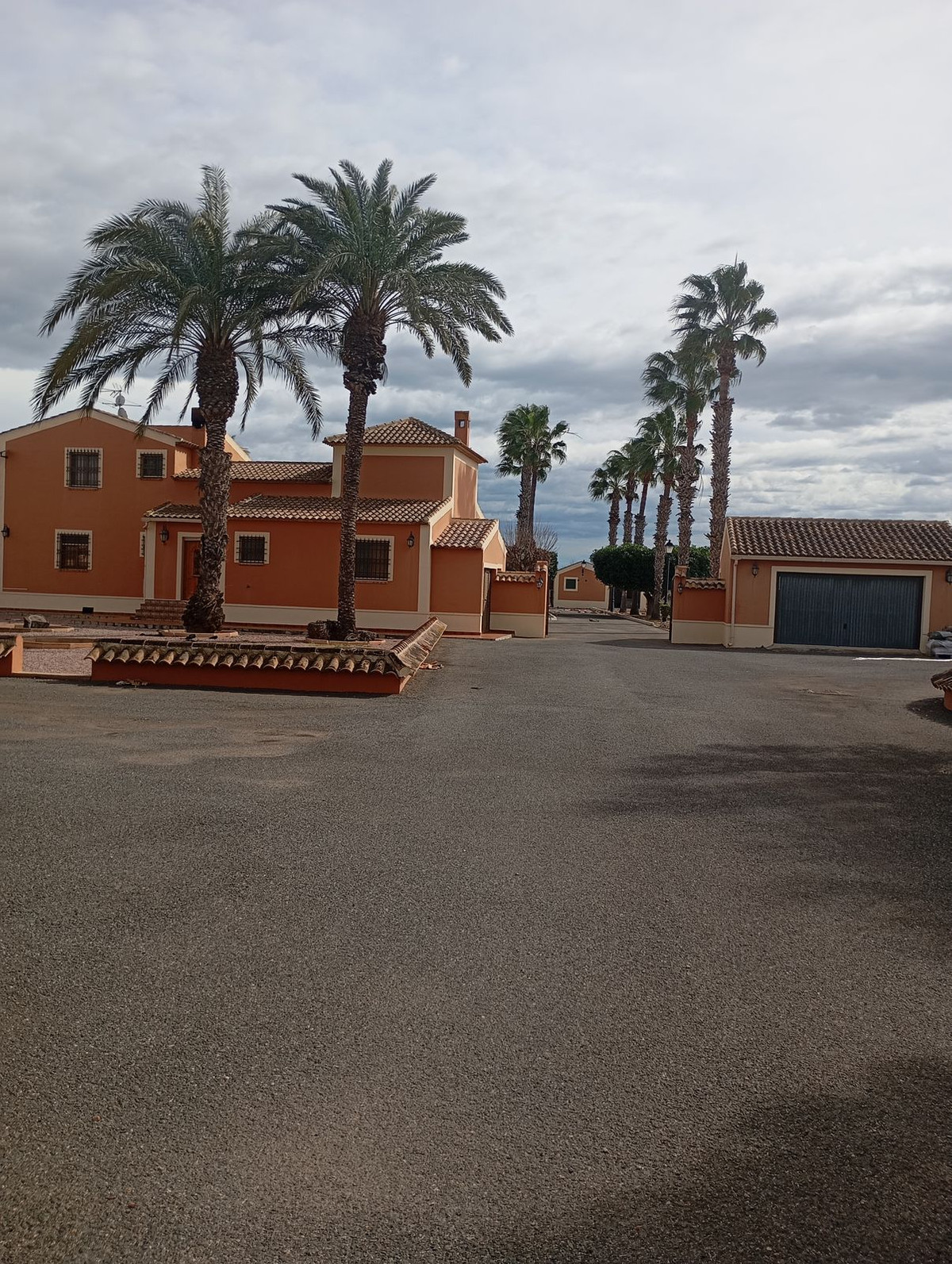 For sale - 5 Bedroom 4 Bathroom House - Detached Villa in Dolores - Dolores Centro  - Alicante