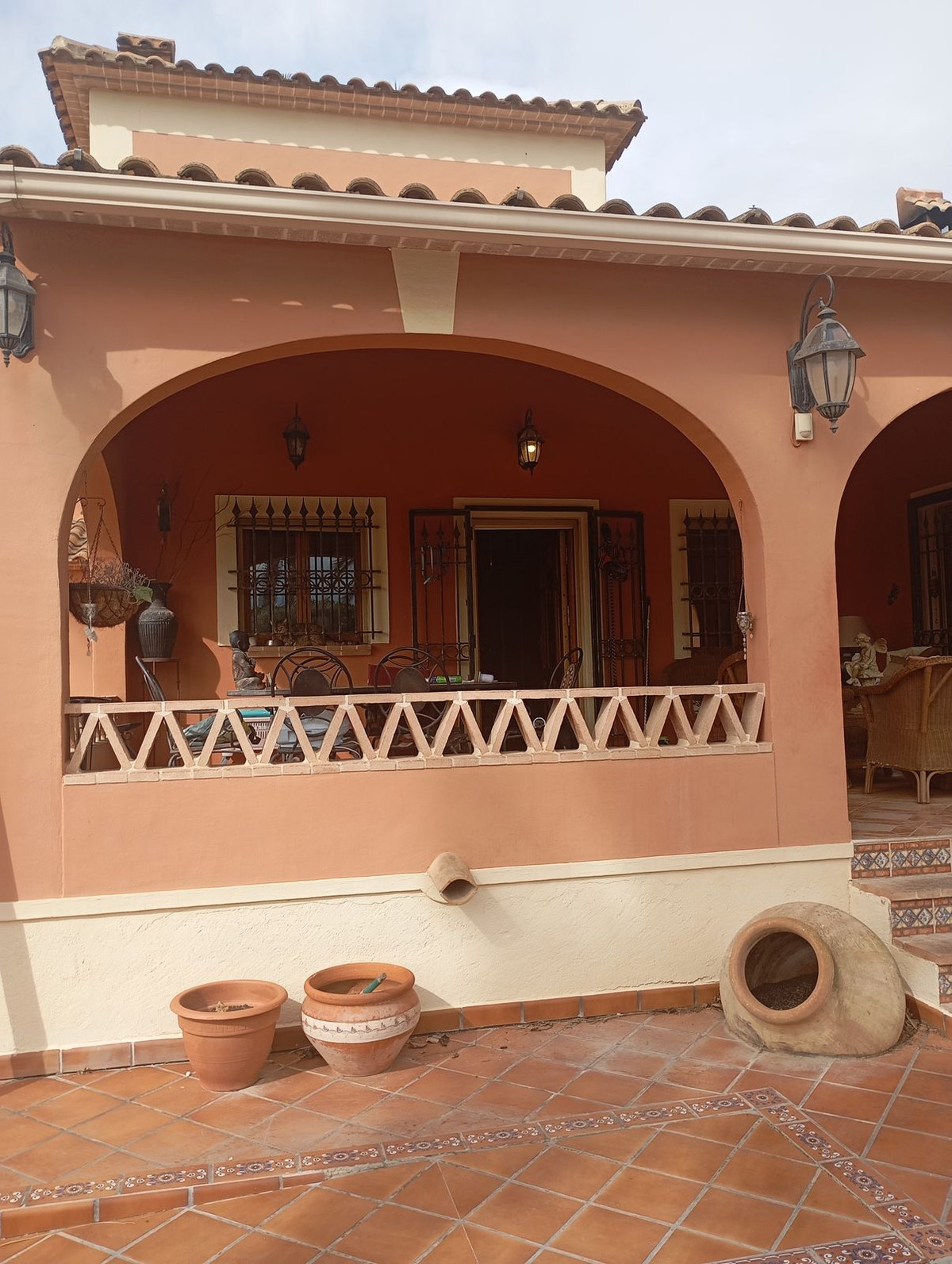 For sale - 5 Bedroom 4 Bathroom House - Detached Villa in Dolores - Dolores Centro  - Alicante