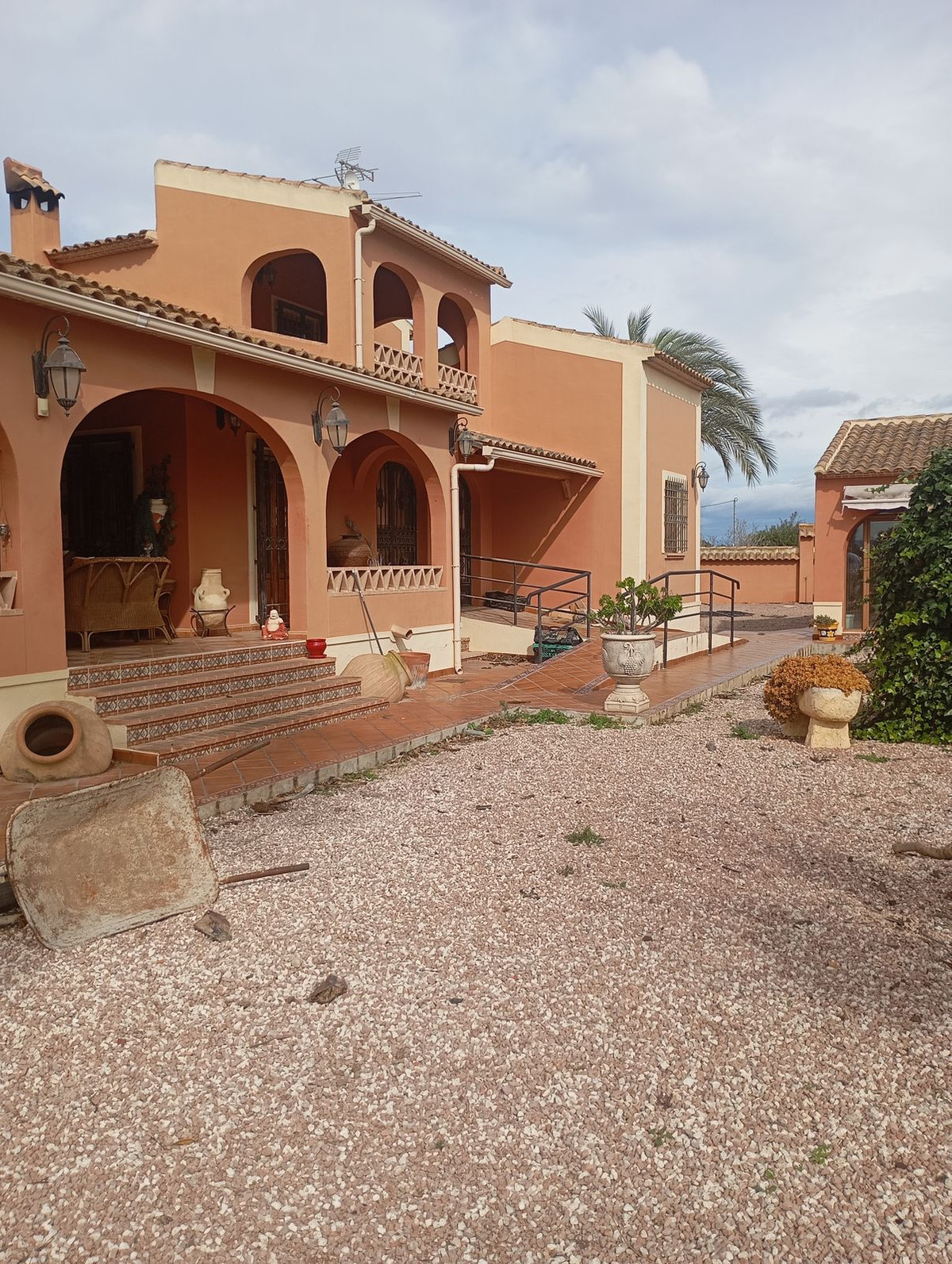 For sale - 5 Bedroom 4 Bathroom House - Detached Villa in Dolores - Dolores Centro  - Alicante
