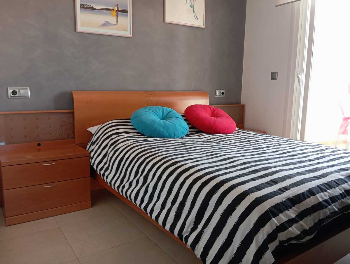 For sale - 2 Bedroom 2 Bathroom Apartment - Middle Floor Apartment in Orihuela - Villamartin  - Alicante