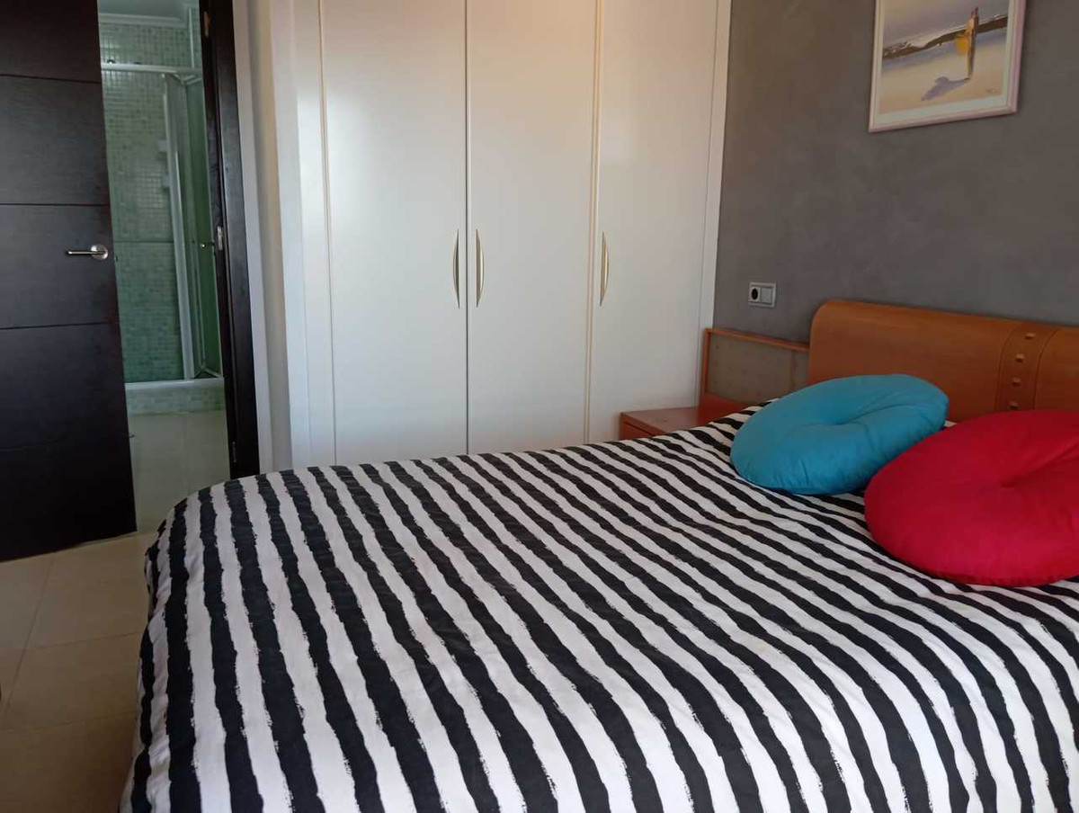For sale - 2 Bedroom 2 Bathroom Apartment - Middle Floor Apartment in Orihuela - Villamartin  - Alicante