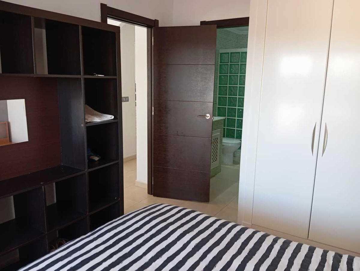 For sale - 2 Bedroom 2 Bathroom Apartment - Middle Floor Apartment in Orihuela - Villamartin  - Alicante