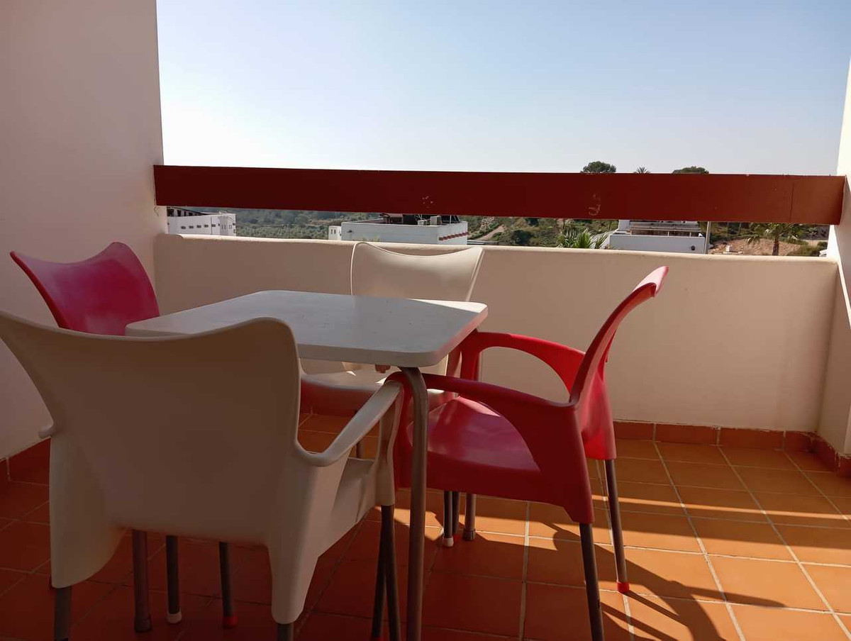 For sale - 2 Bedroom 2 Bathroom Apartment - Middle Floor Apartment in Orihuela - Villamartin  - Alicante