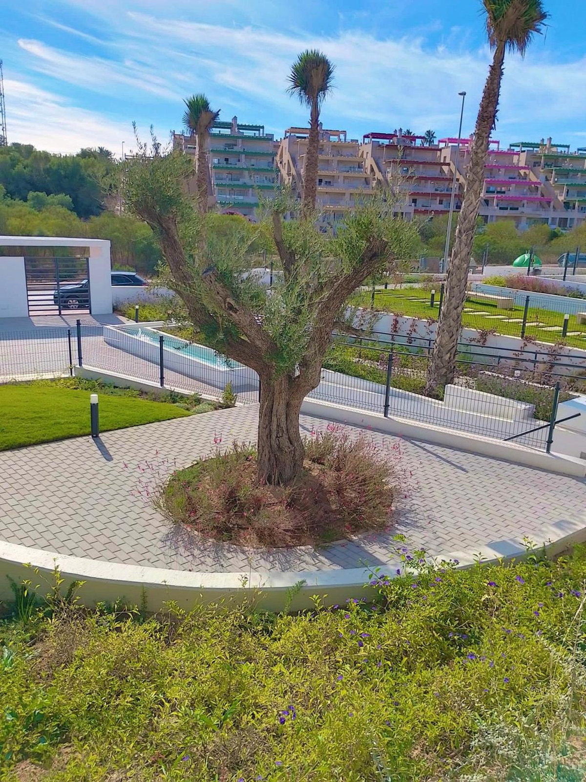 For sale - 2 Bedroom 2 Bathroom Apartment - Middle Floor Apartment in Orihuela - Villamartin  - Alicante