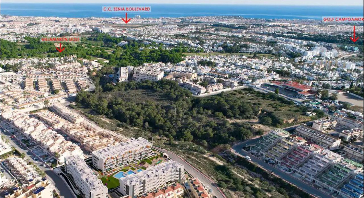For sale - 2 Bedroom 2 Bathroom Apartment - Middle Floor Apartment in Orihuela - Villamartin  - Alicante