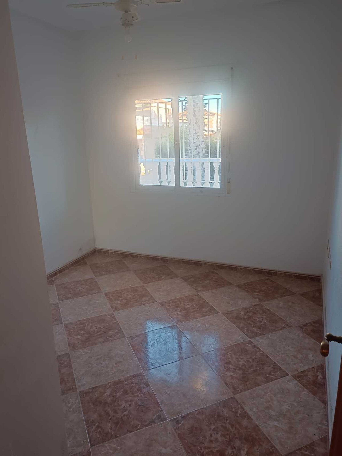 For sale - 4 Bedroom 2 Bathroom House - Detached Villa in Orihuela - Los Altos  - Alicante