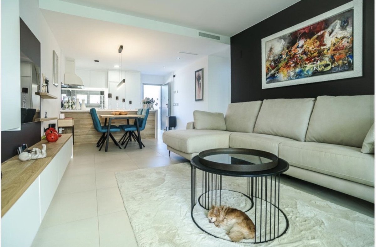 For sale - 2 Bedroom 2 Bathroom Apartment - Ground Floor Apartment in Pilar de la Horadada - Pilar de la Horadada Centro  - Alicante